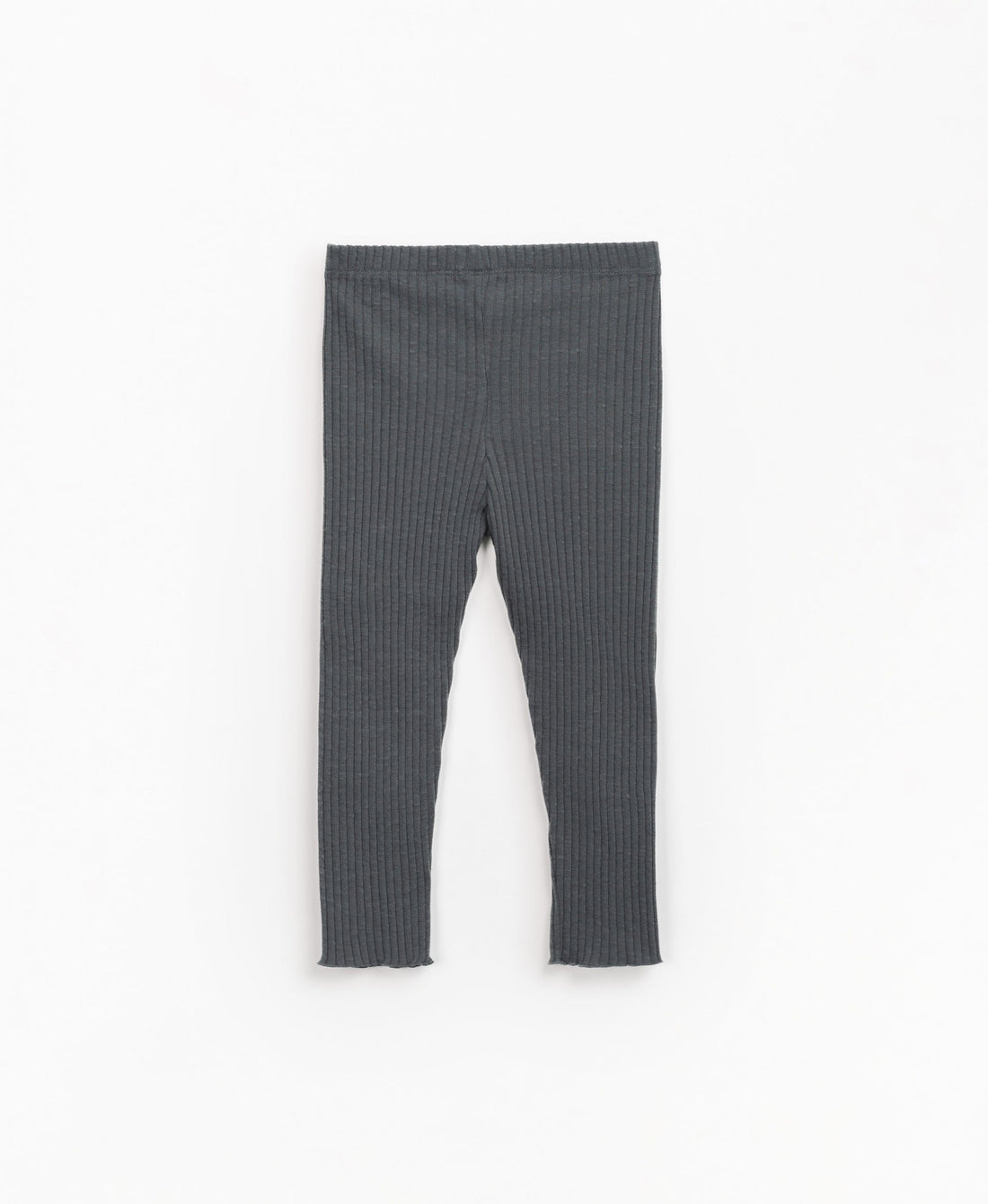 طماق مع زر جوز الهند الزخرفية