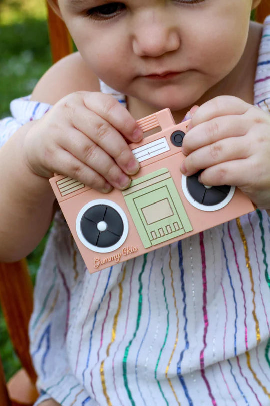 BOOM BOX TEETHER