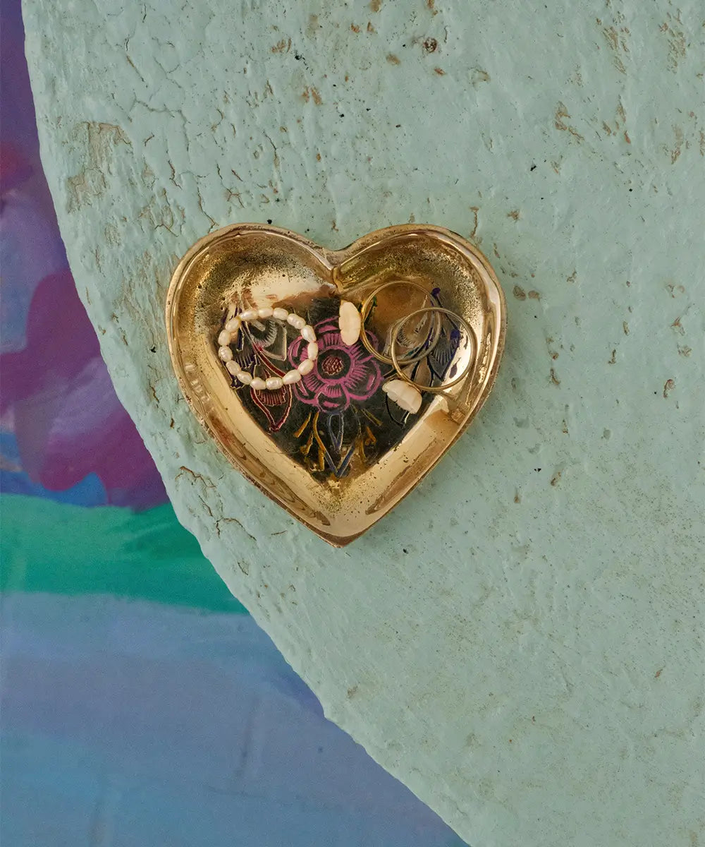 Miracle Mila Heart Plate — Gold Shiny