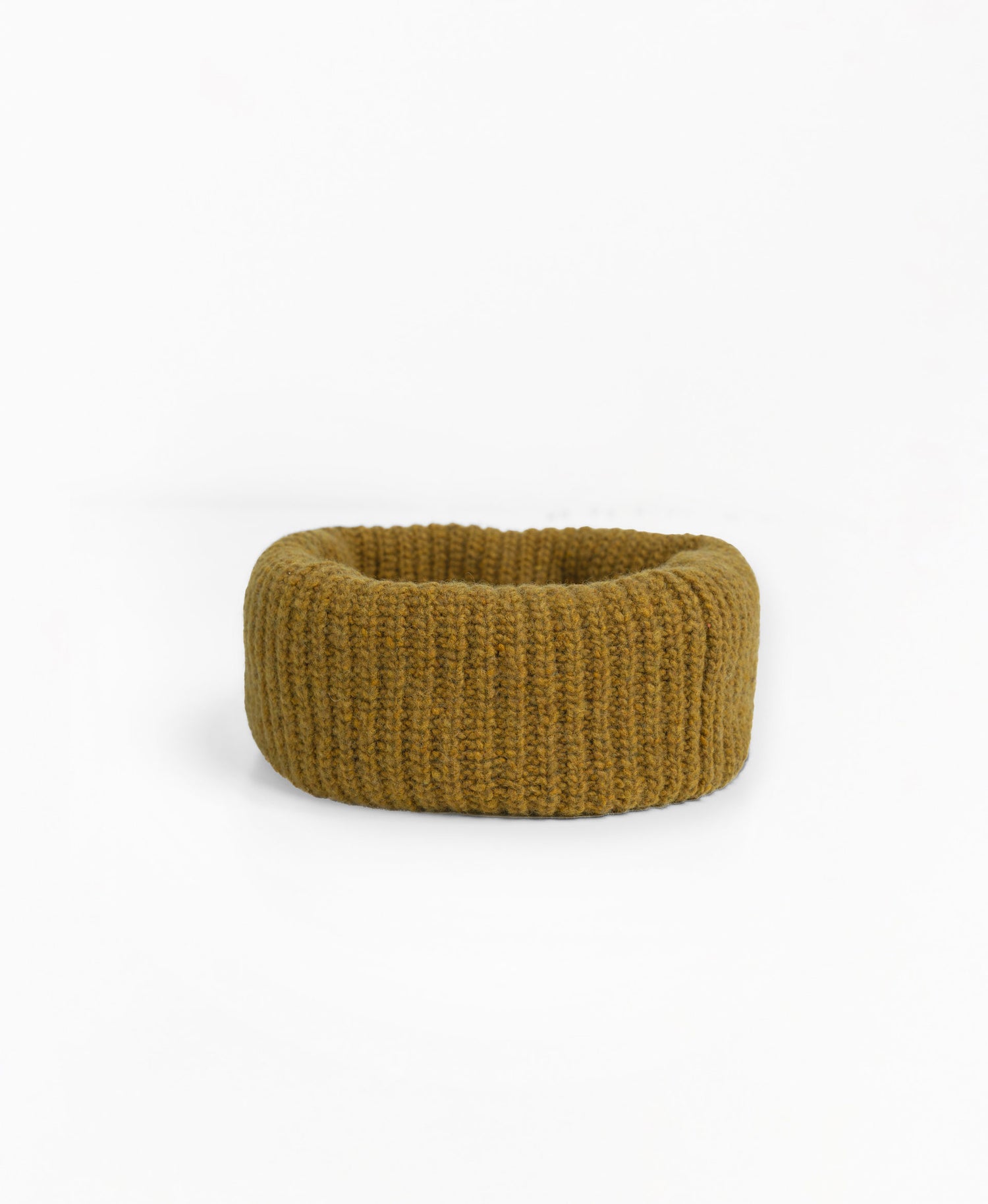 Knitted collar