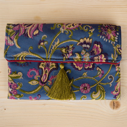 Silk Elegant Lady Pouch