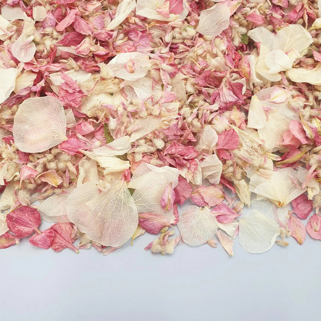 Biodegradable flower confetti